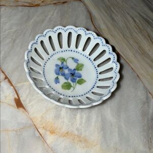 Andrea By Sadek Floral Porcelain Decorative Dish